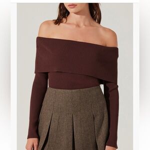 ASTR the Label Off the Shoulder Rib Sweater